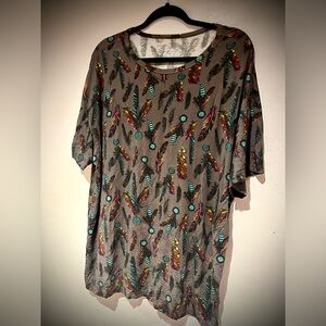 Feather Print Short Sleeve Tee - Gray with Teal & Copper Accents Southwest